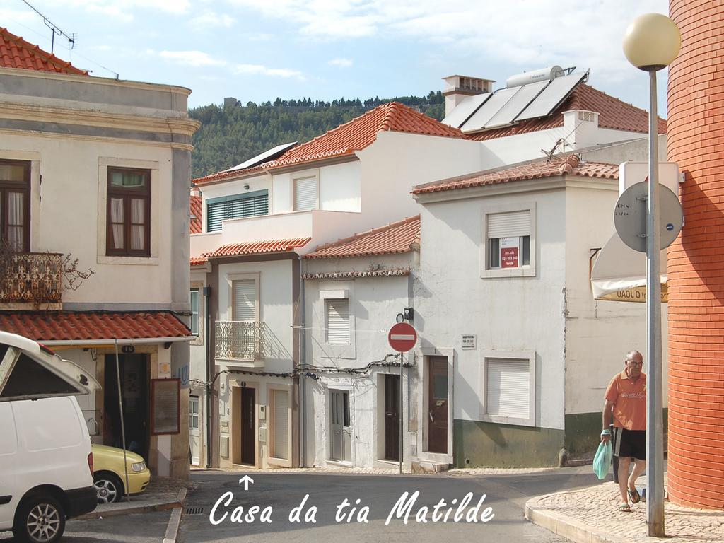 شقة Casa Da Tia Matilde سيسيمبرا الغرفة الصورة